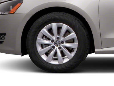 2012 Volkswagen Passat SE w/Sunroof