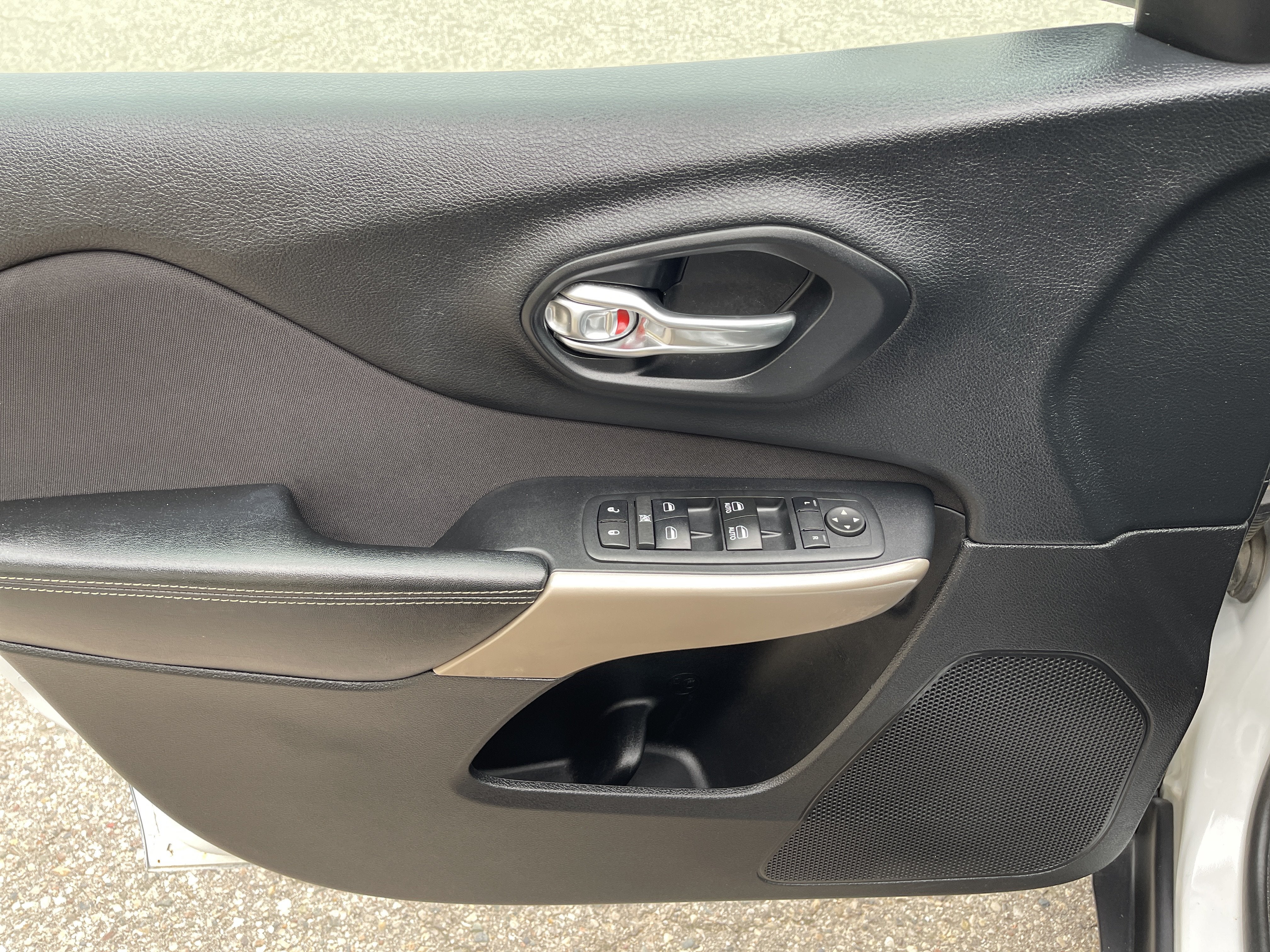 2017 Jeep Cherokee Latitude
