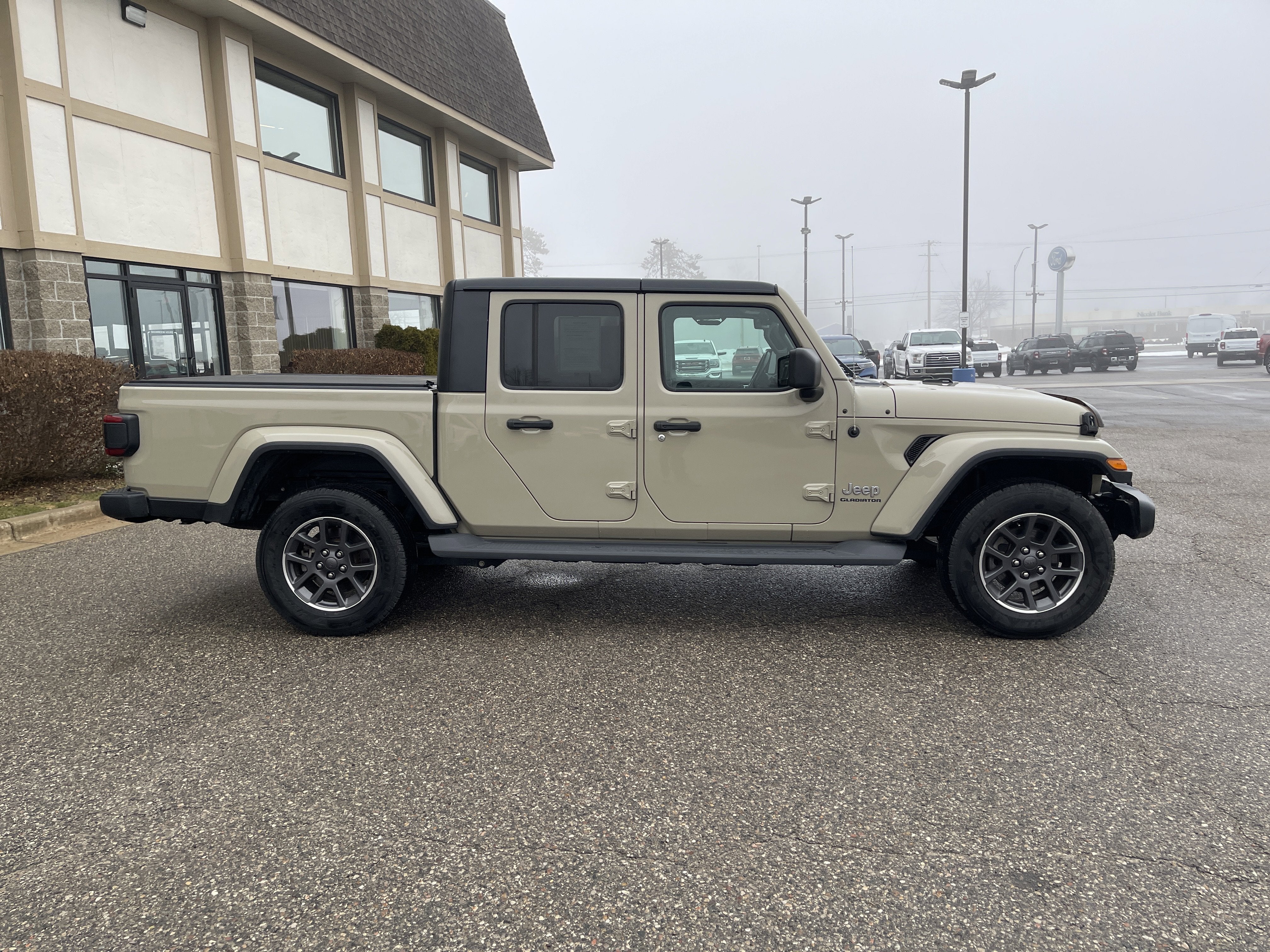 2020 Jeep Gladiator Overland