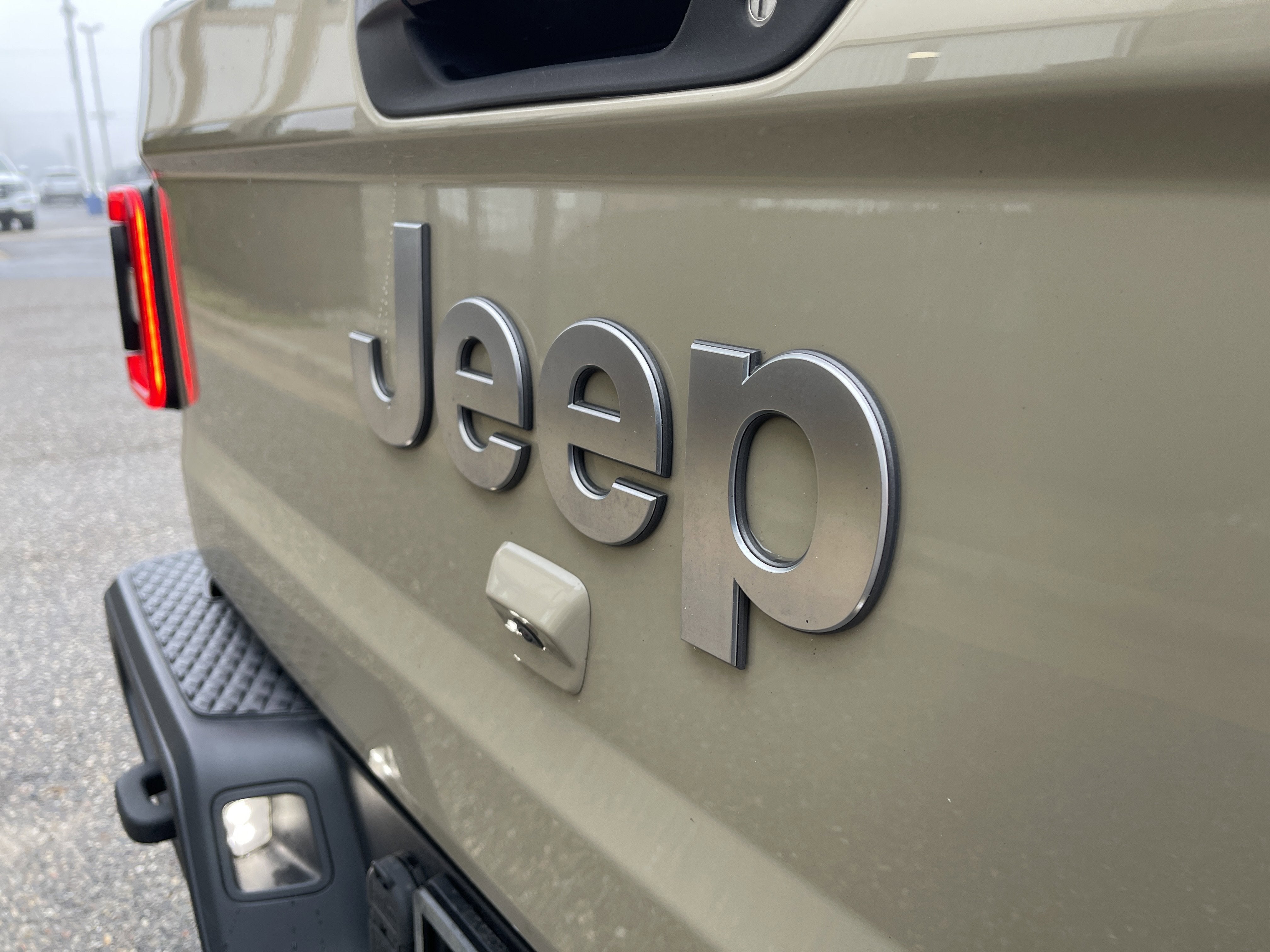 2020 Jeep Gladiator Overland