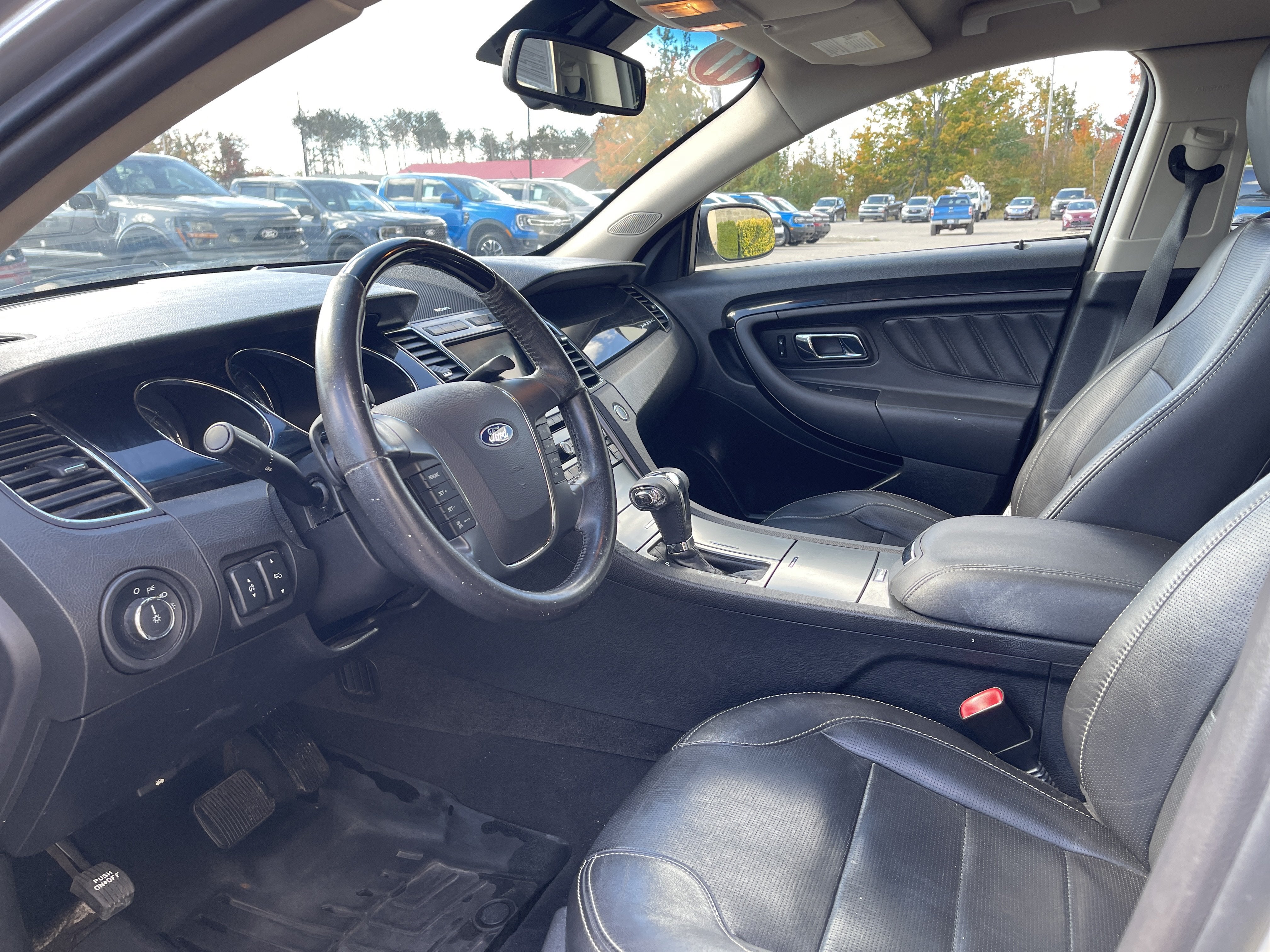 2011 Ford Taurus Limited