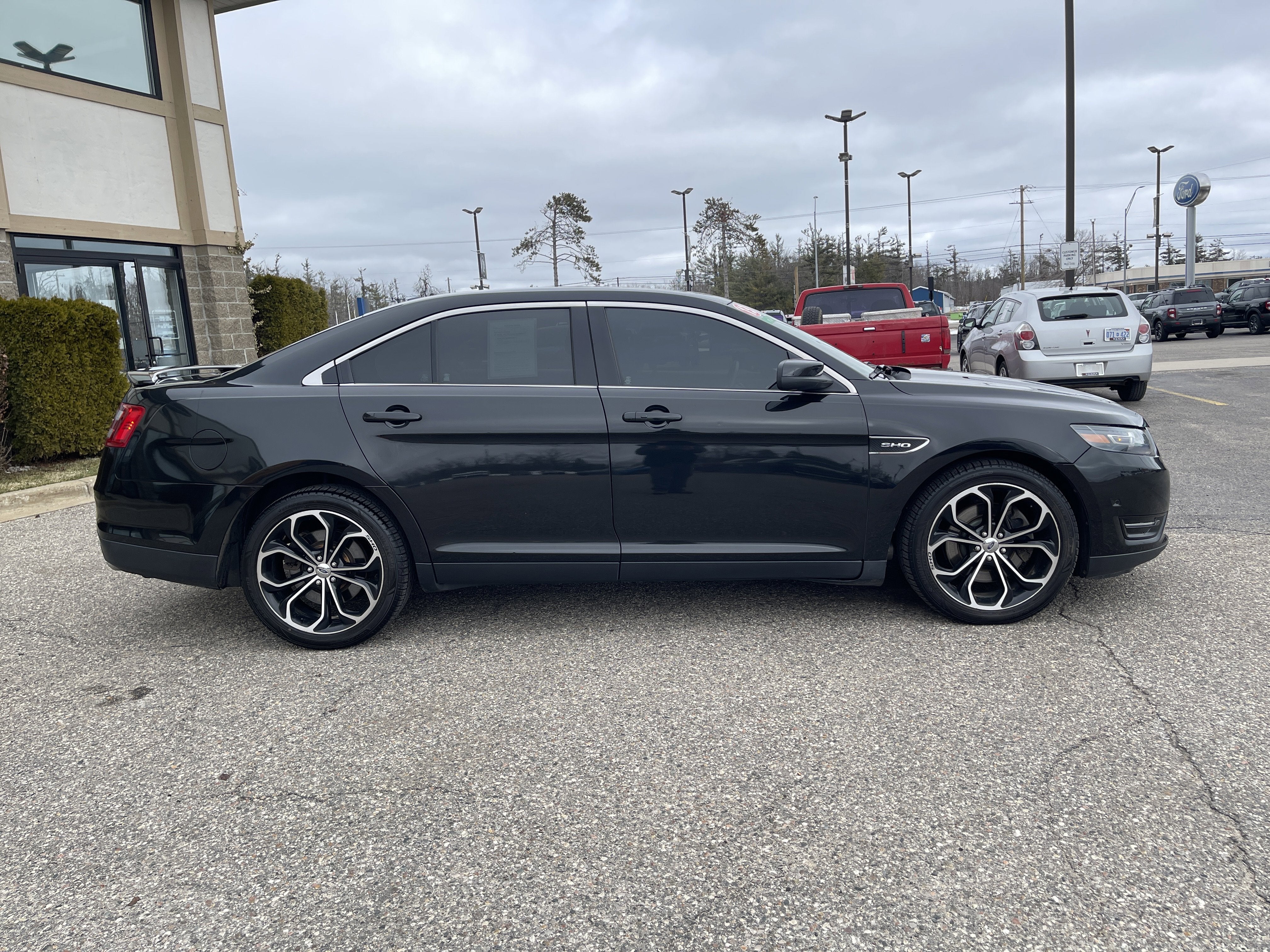 2013 Ford Taurus SHO