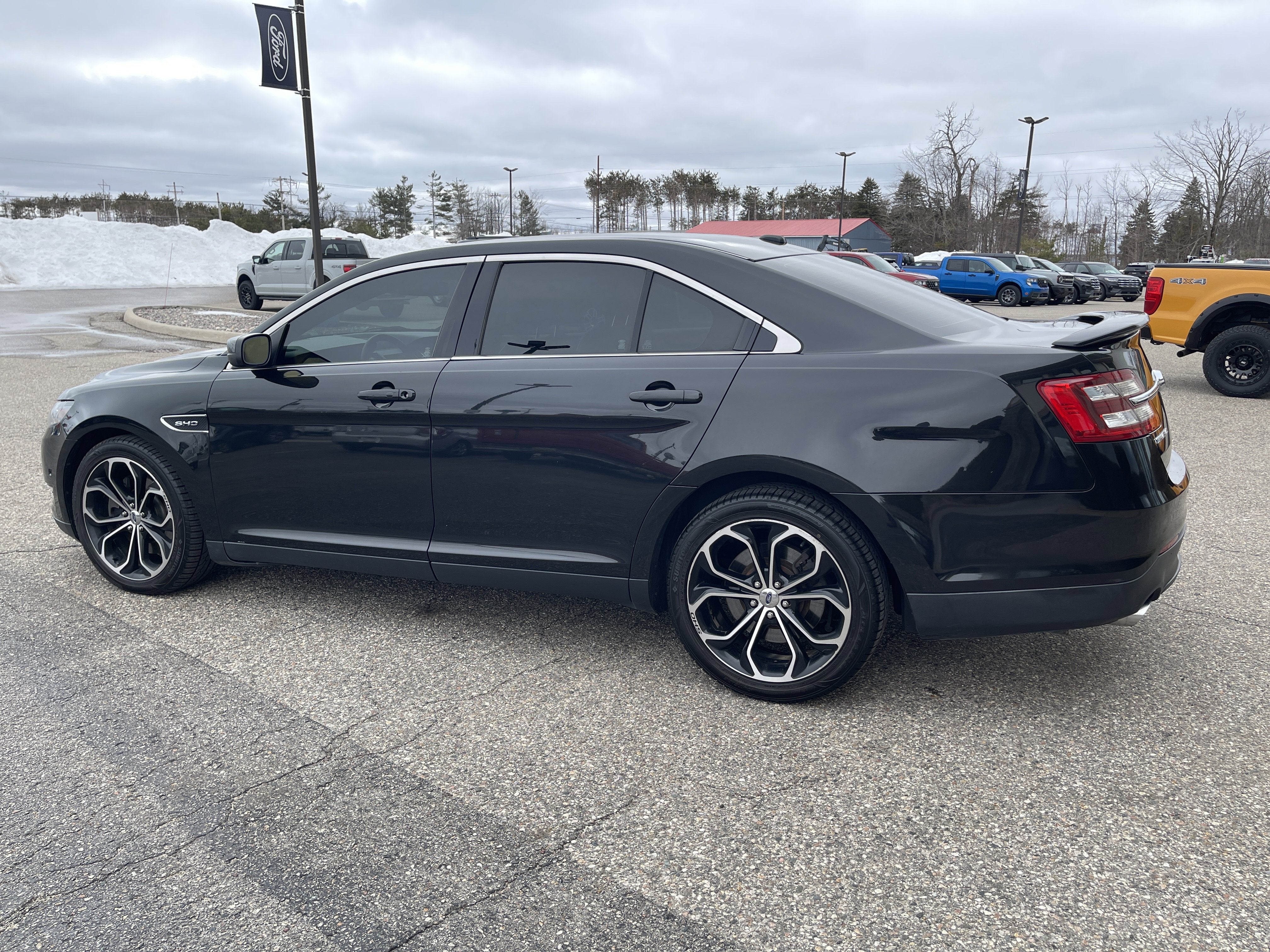 2013 Ford Taurus SHO