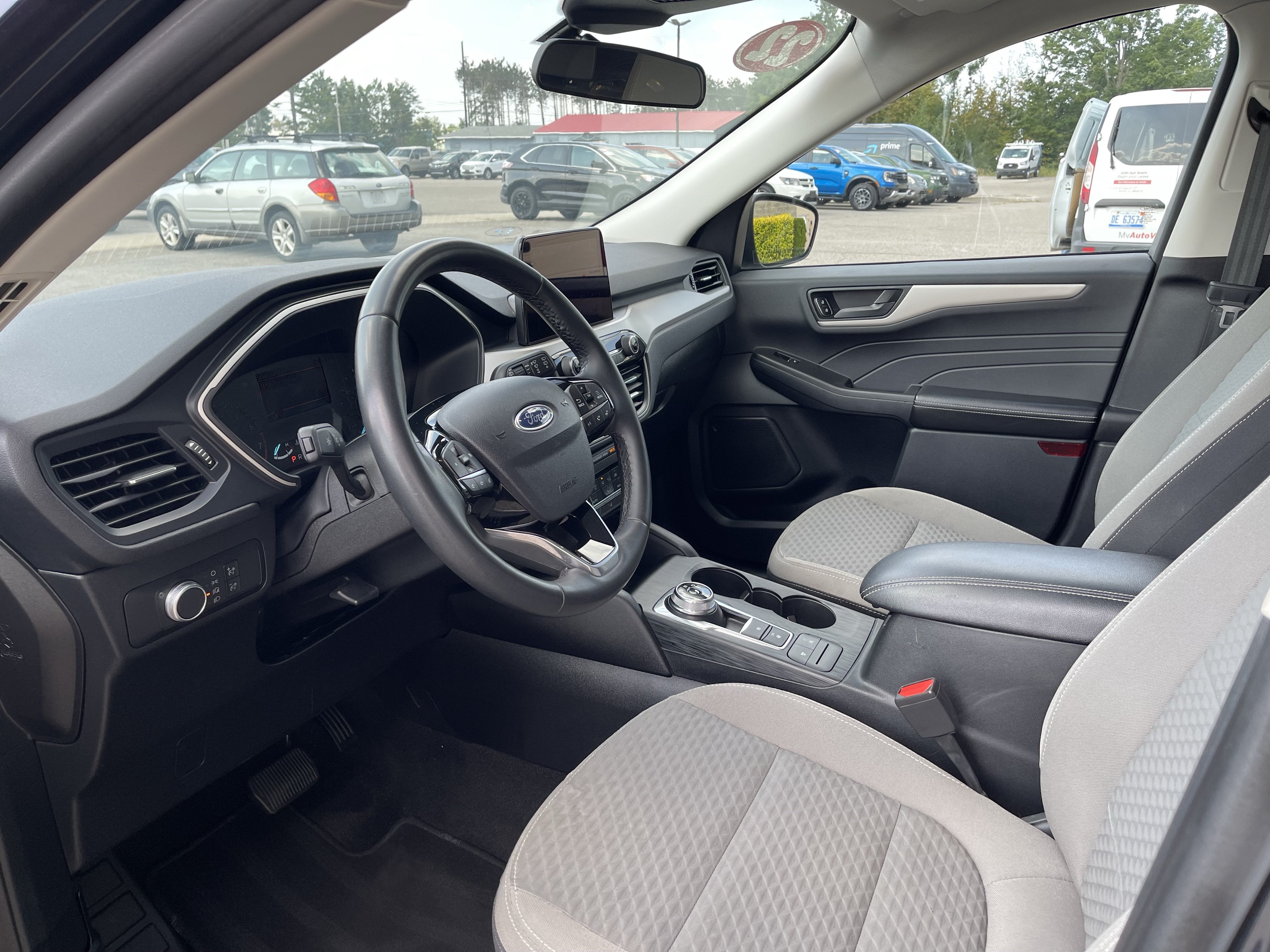 2022 Ford Escape SE