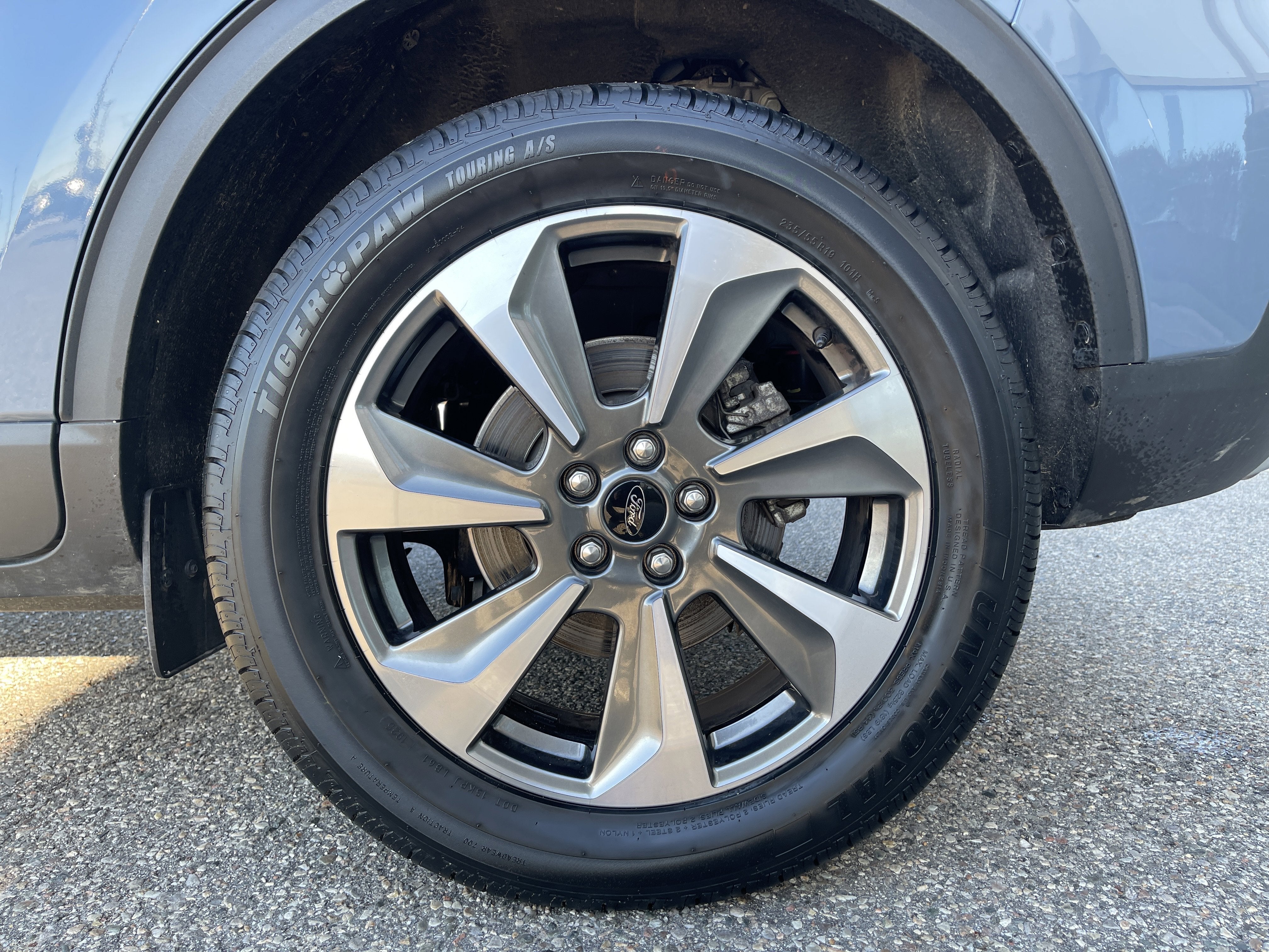 2025 Ford Escape Platinum