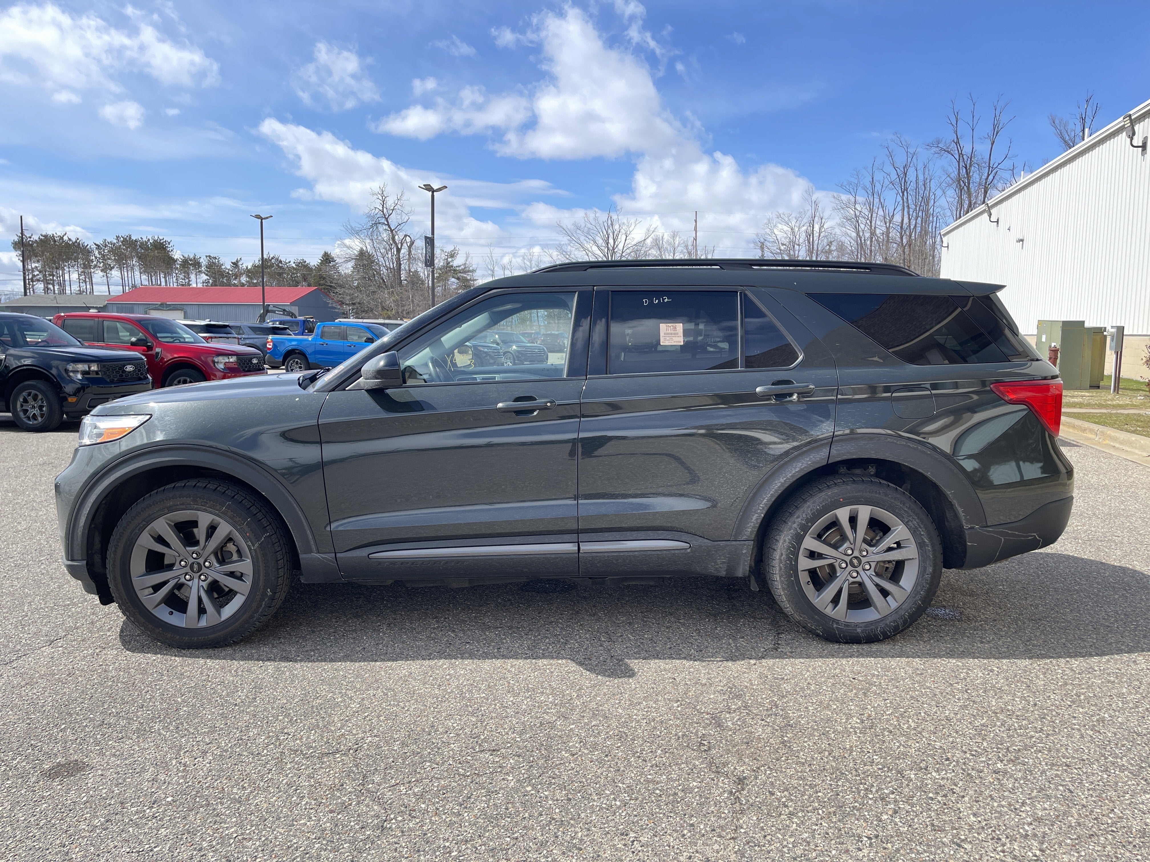 2022 Ford Explorer XLT
