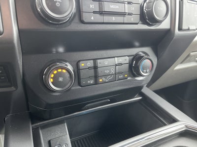 2022 Ford Super Duty F-350 SRW XLT