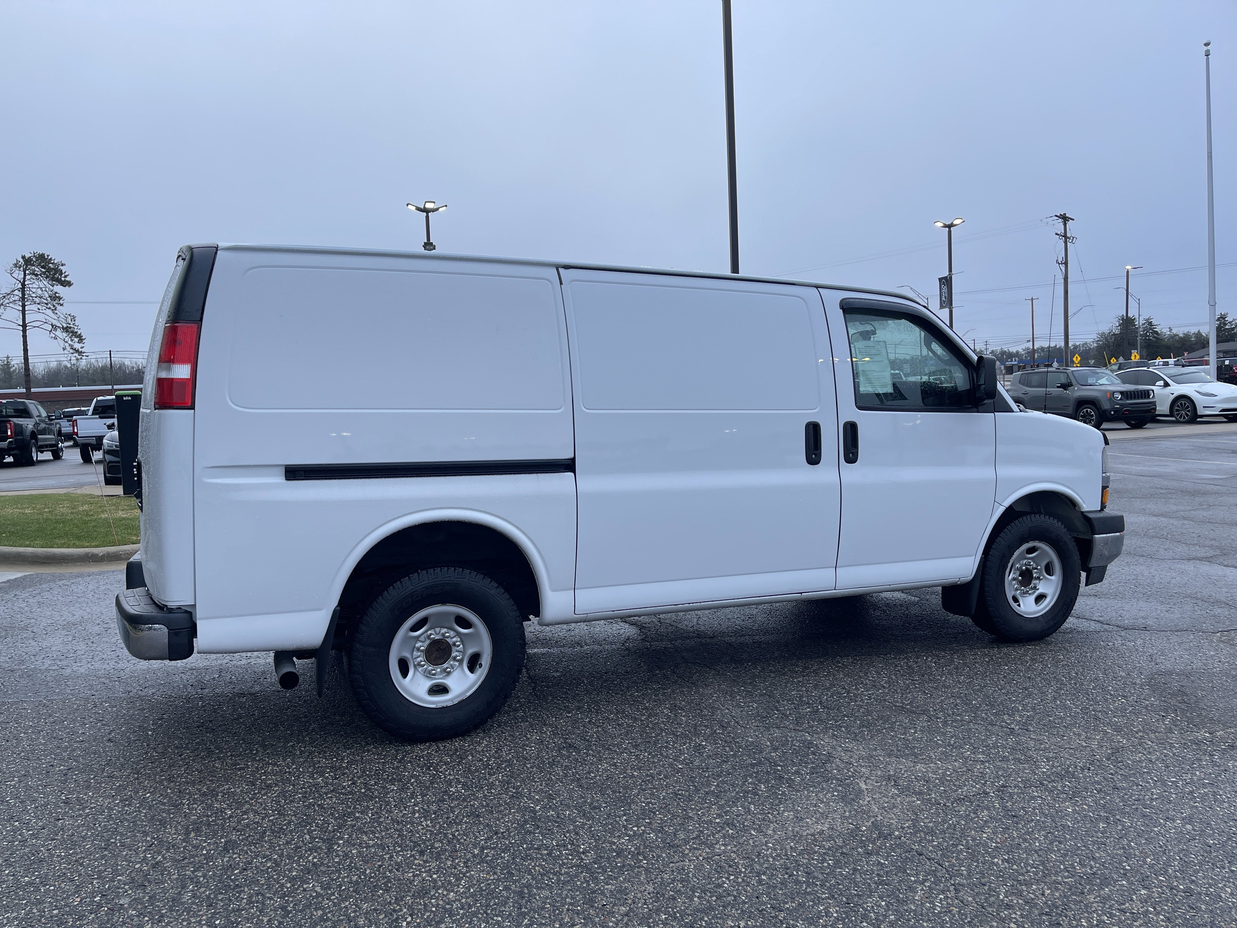 2019 Chevrolet Express Cargo Van Work Van
