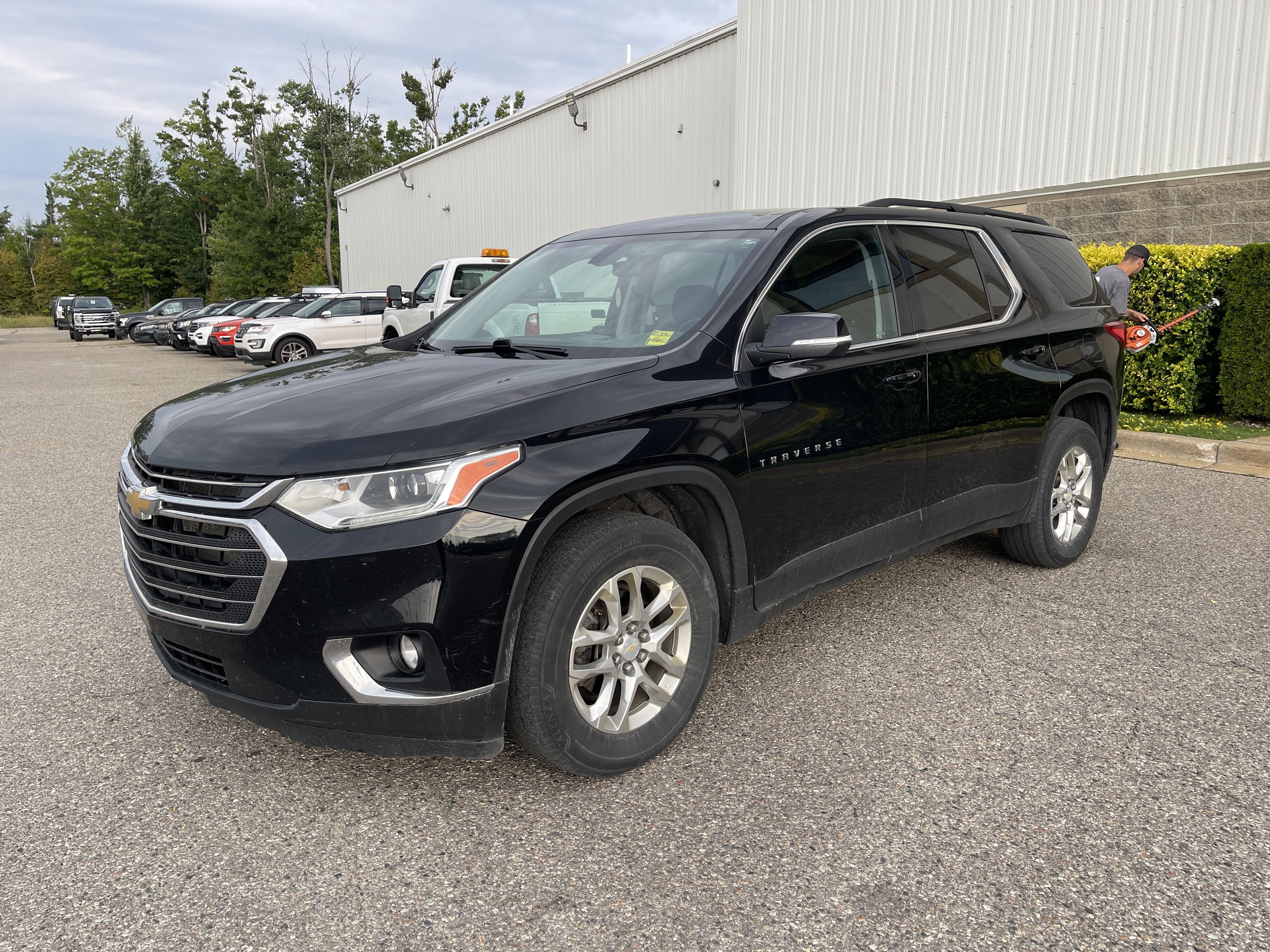 2021 Chevrolet Traverse LT Cloth