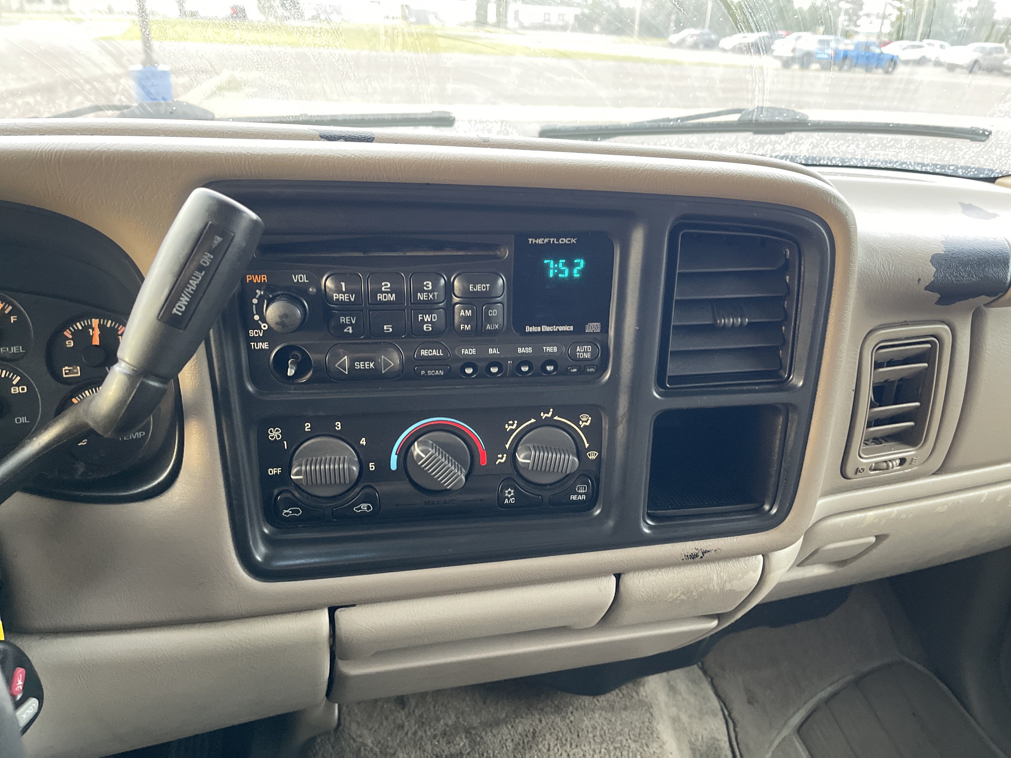 2001 Chevrolet Suburban LS