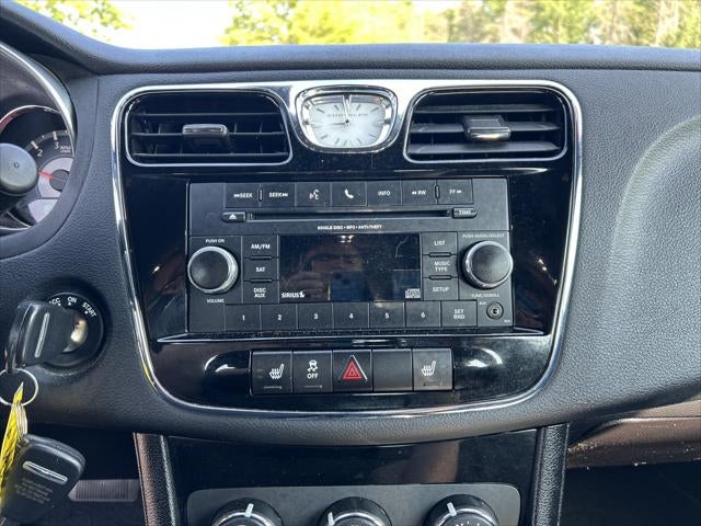 2013 Chrysler 200 Limited