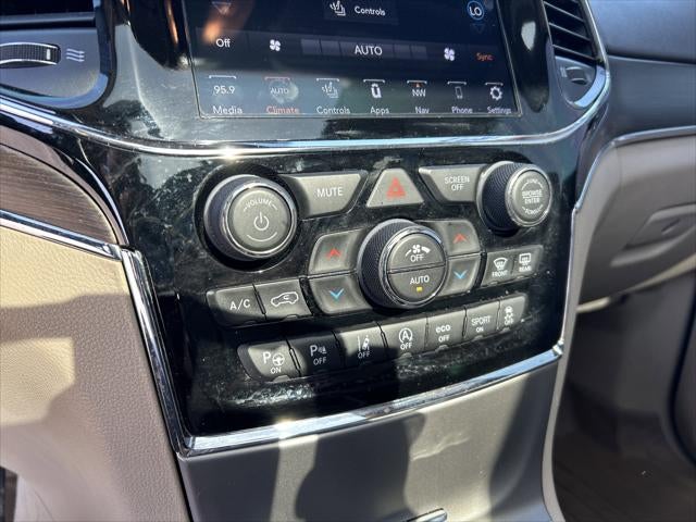 2020 Jeep Grand Cherokee Overland 4x4