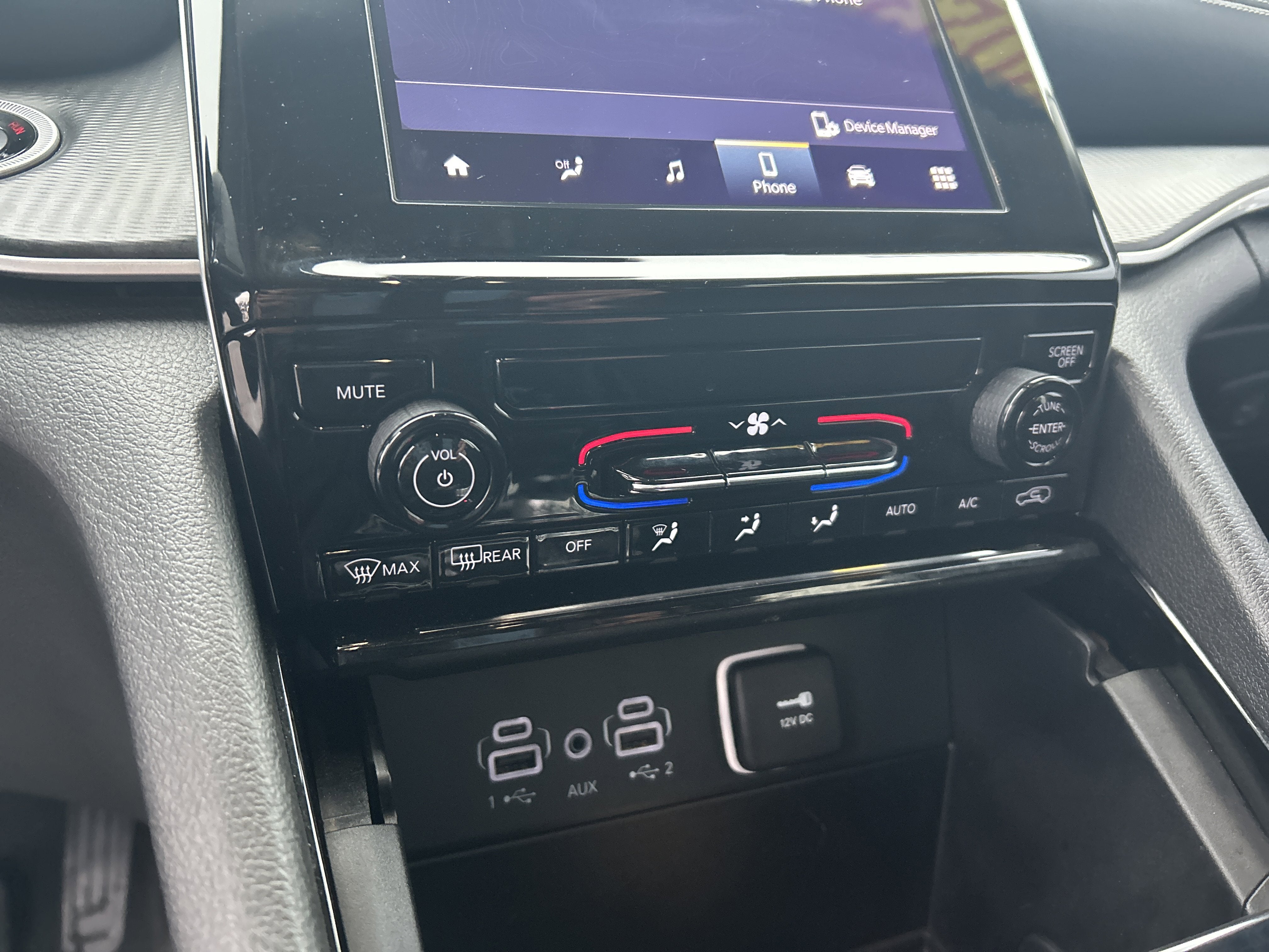 2023 Jeep Grand Cherokee L Laredo 4x4