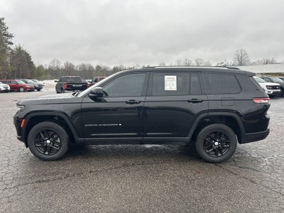 2023 Jeep Grand Cherokee L Laredo 4x4
