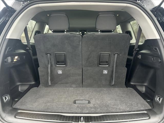 2023 Jeep Grand Cherokee L Laredo 4x4