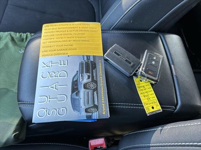 2023 Jeep Grand Cherokee L Laredo 4x4