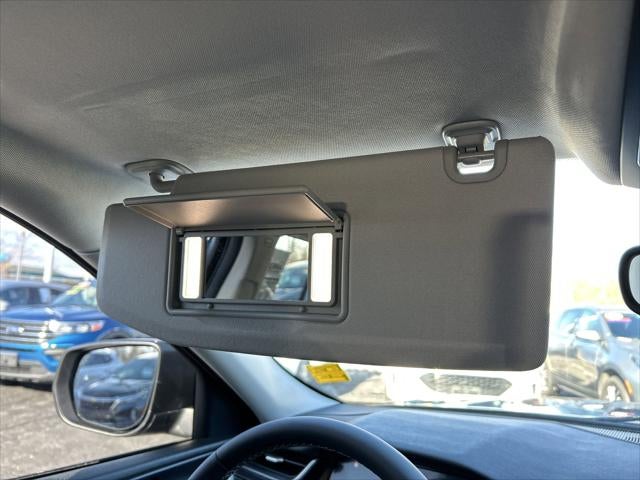 2023 Jeep Grand Cherokee L Laredo 4x4