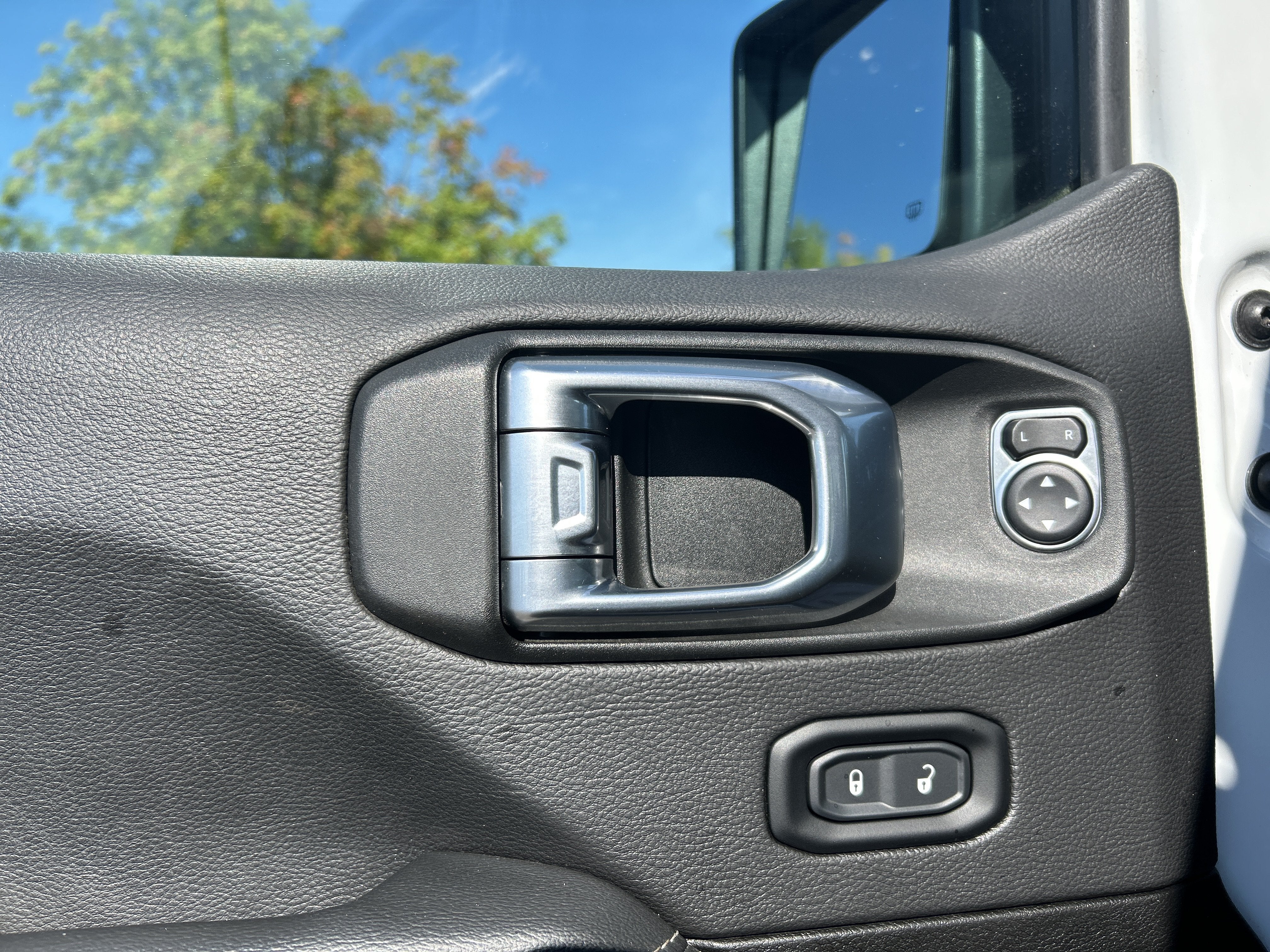 2022 Jeep Gladiator Overland 4x4