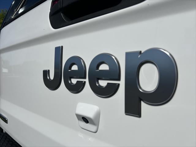 2022 Jeep Gladiator Overland 4x4
