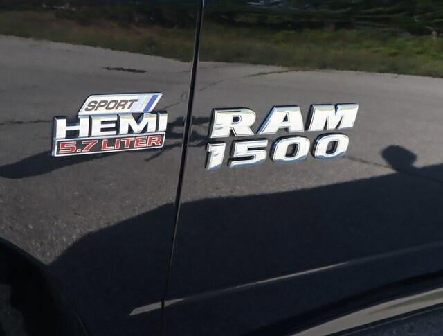 2017 RAM 1500 ST