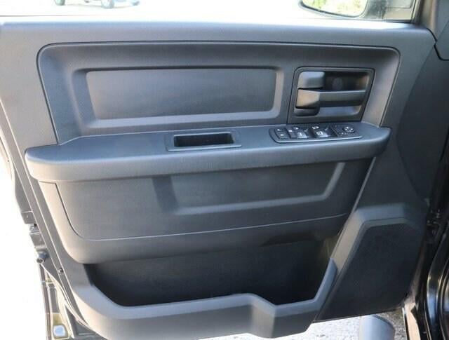 2017 RAM 1500 ST