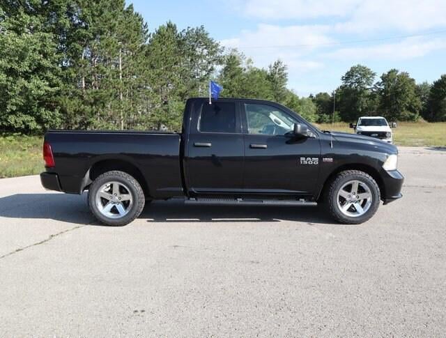 2017 RAM 1500 ST