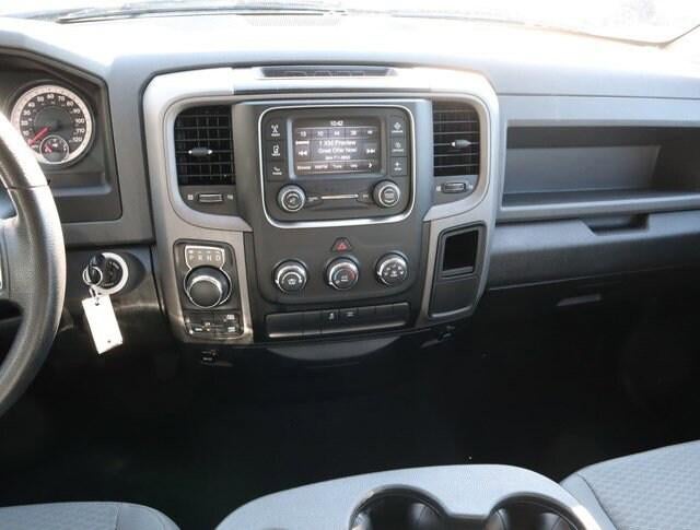 2017 RAM 1500 ST