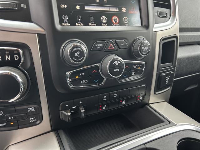 2017 RAM 1500 SLT