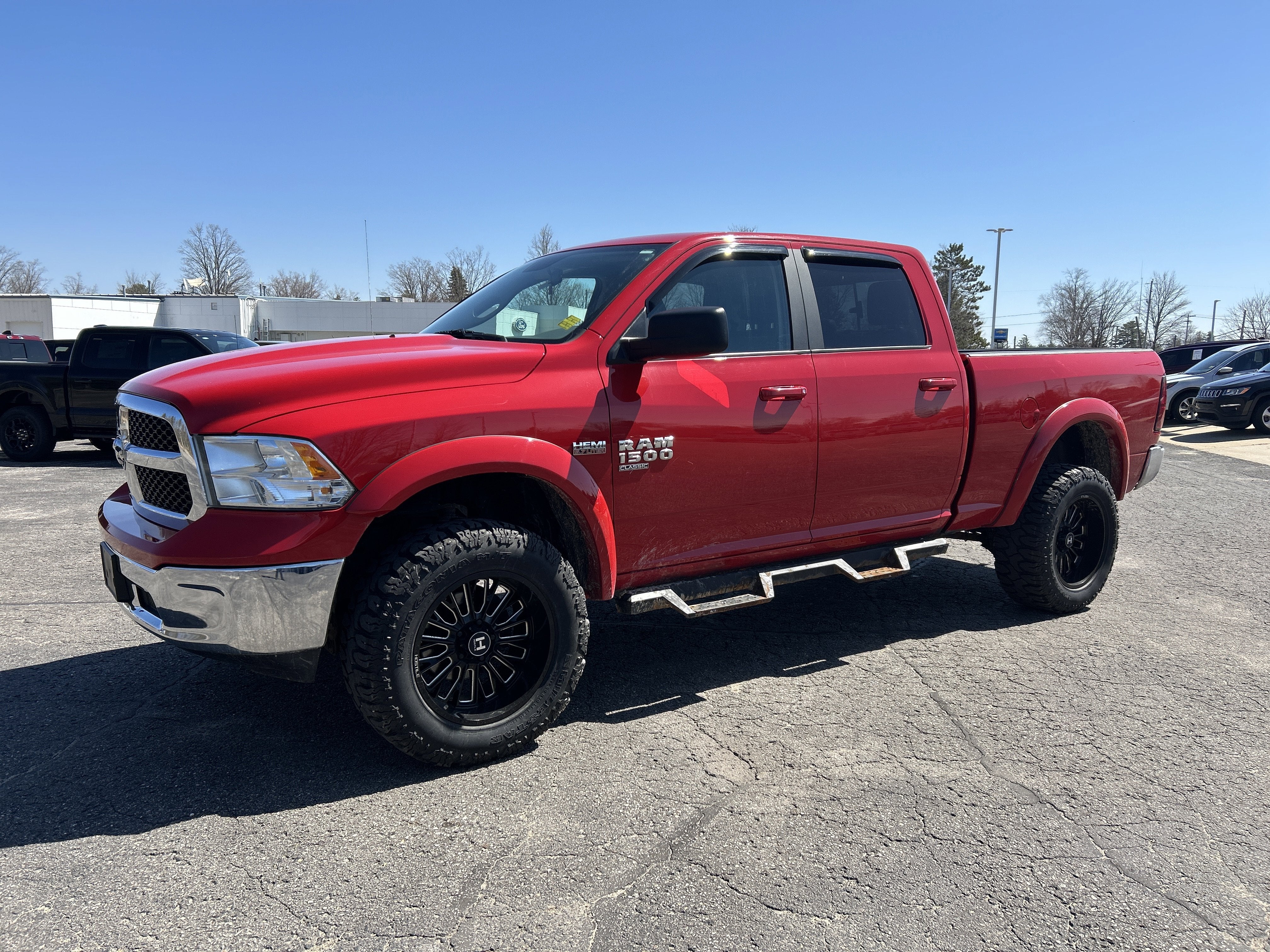2019 RAM 1500 Classic SLT