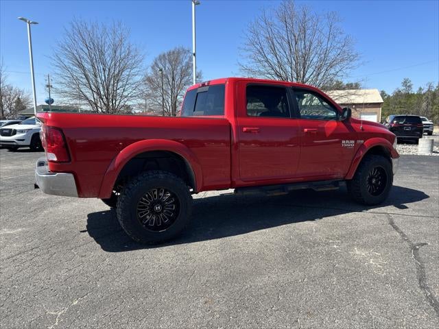 2019 RAM 1500 Classic SLT Crew Cab 4x4 6'4' Box