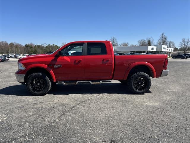 2019 RAM 1500 Classic SLT Crew Cab 4x4 6'4' Box