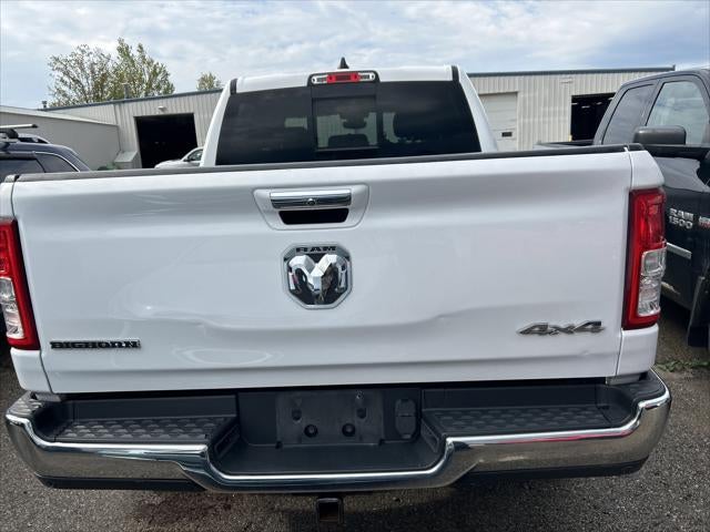 2020 RAM 1500 Big Horn Crew Cab 4x4 5'7' Box
