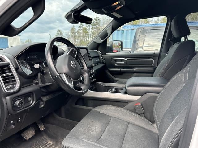 2020 RAM 1500 Big Horn Crew Cab 4x4 5'7' Box