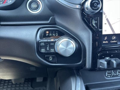 2023 RAM 1500 Laramie Crew Cab 4x4 6'4' Box