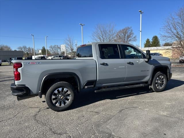 2024 Chevrolet Silverado 2500HD Custom