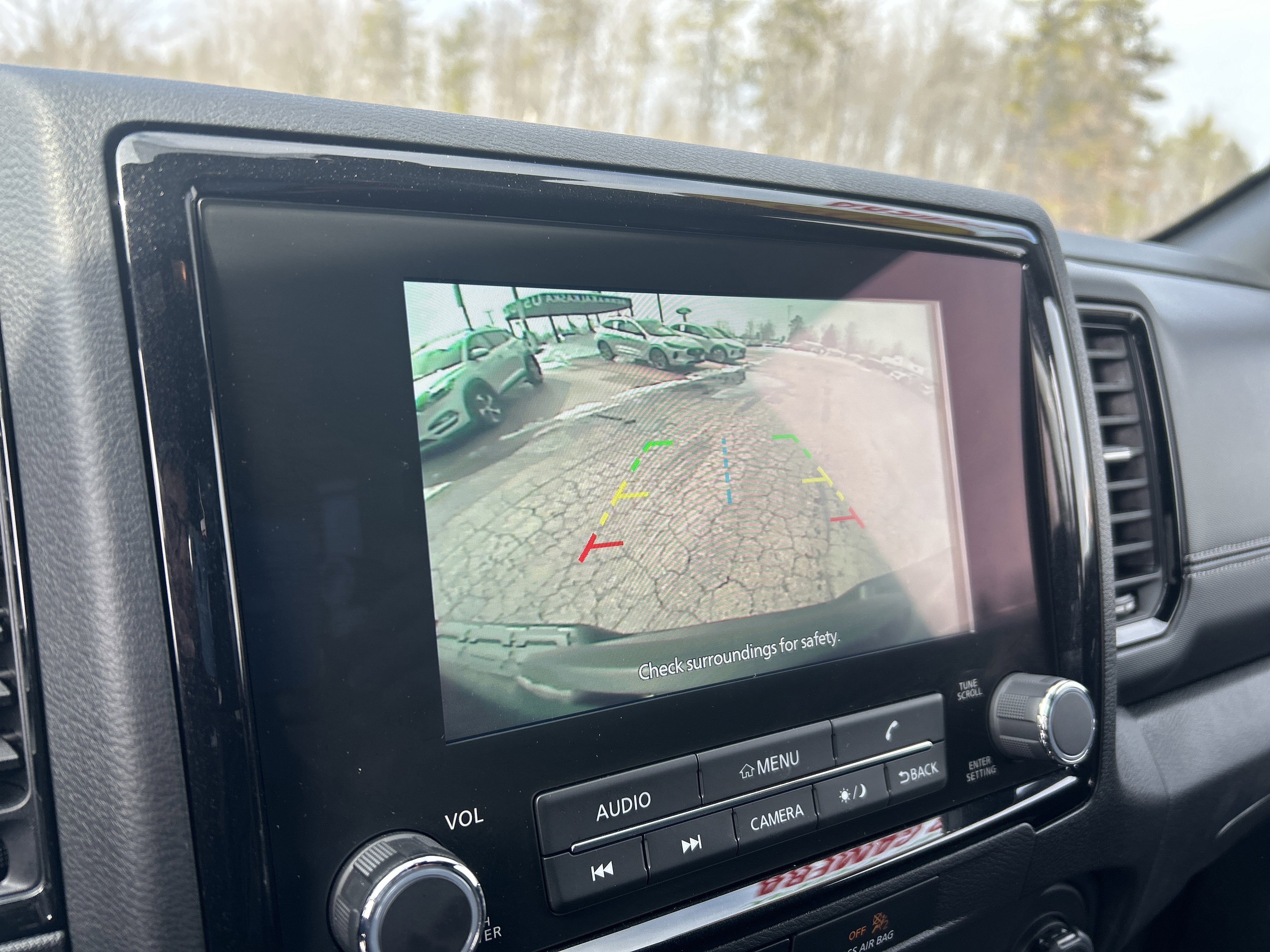 2023 Nissan Frontier SV