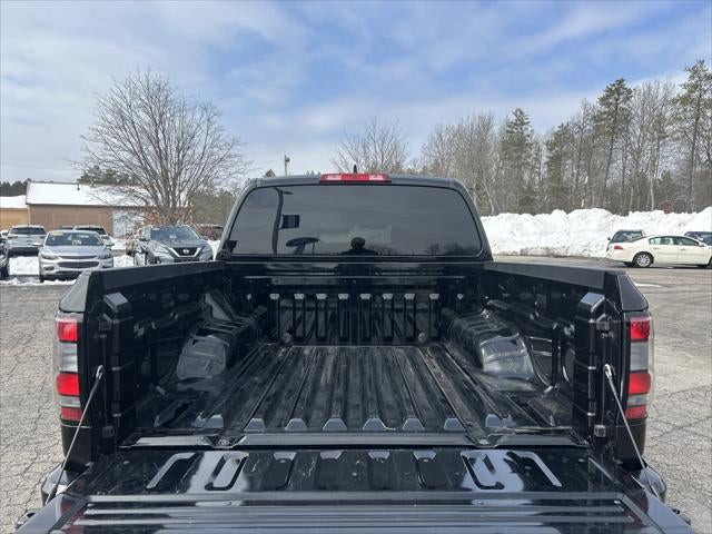 2023 Nissan Frontier Crew Cab SV 4x4
