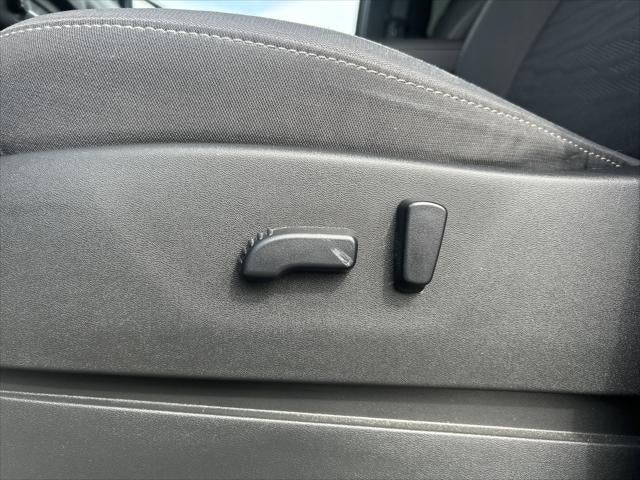 2023 Nissan Frontier Crew Cab SV 4x4