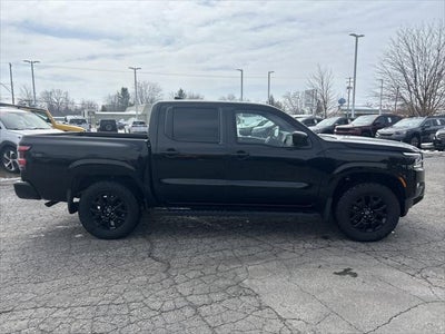 2023 Nissan Frontier Crew Cab SV 4x4