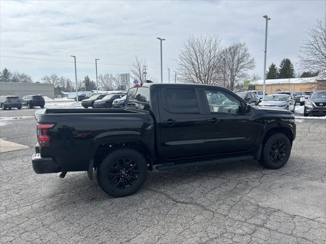 2023 Nissan Frontier Crew Cab SV 4x4
