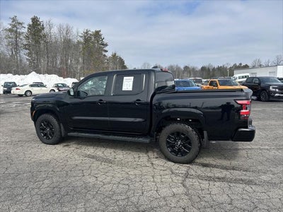 2023 Nissan Frontier Crew Cab SV 4x4