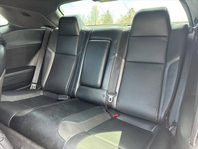 2015 Dodge Challenger SXT Plus