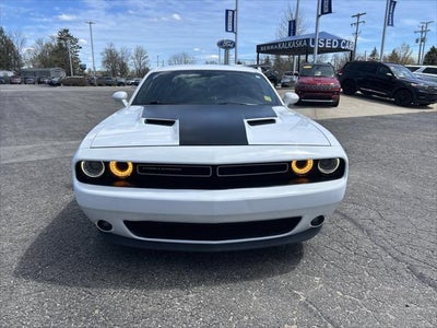 2015 Dodge Challenger SXT Plus