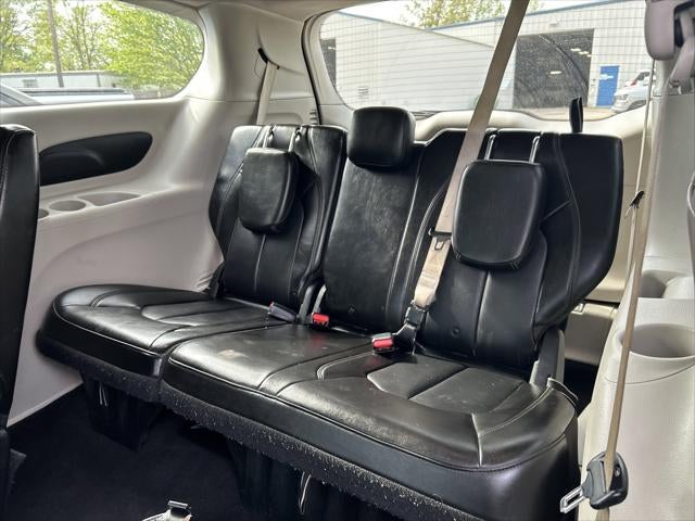 2021 Chrysler Voyager LXI