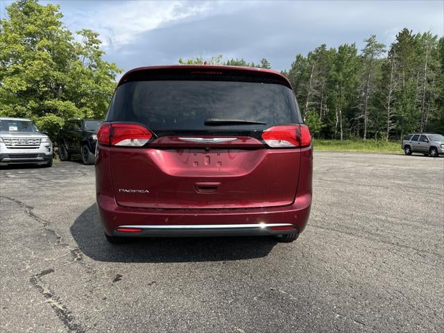 2019 Chrysler Pacifica Touring L Plus