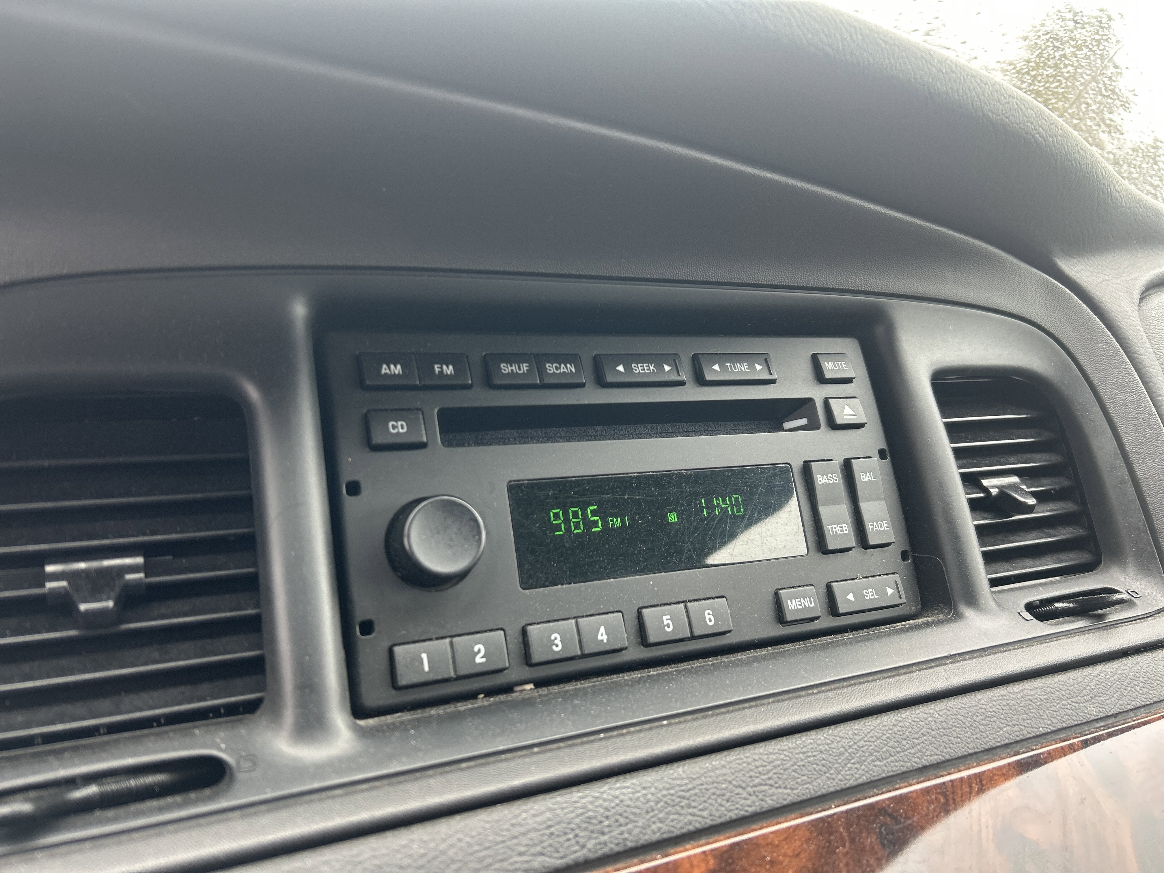 2005 Mercury Grand Marquis LS Premium