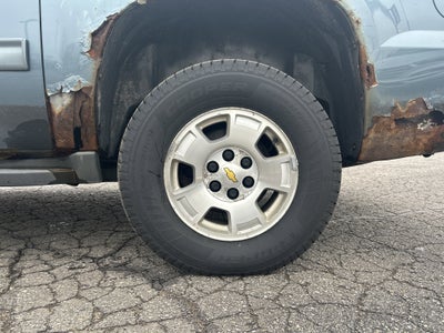 2012 Chevrolet Avalanche LS