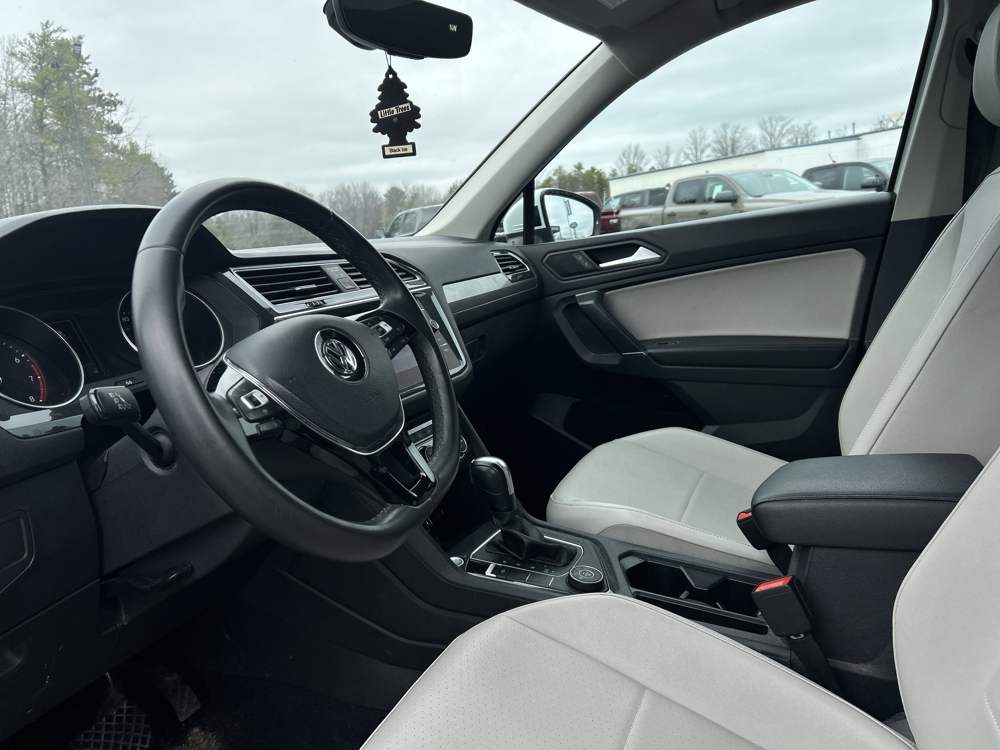 2020 Volkswagen Tiguan 2.0T SE