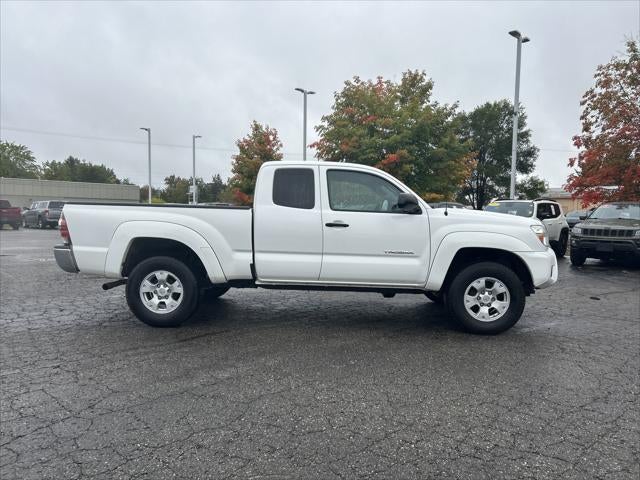 2015 Toyota Tacoma Base