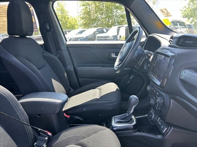2022 Jeep Renegade Altitude 4x4